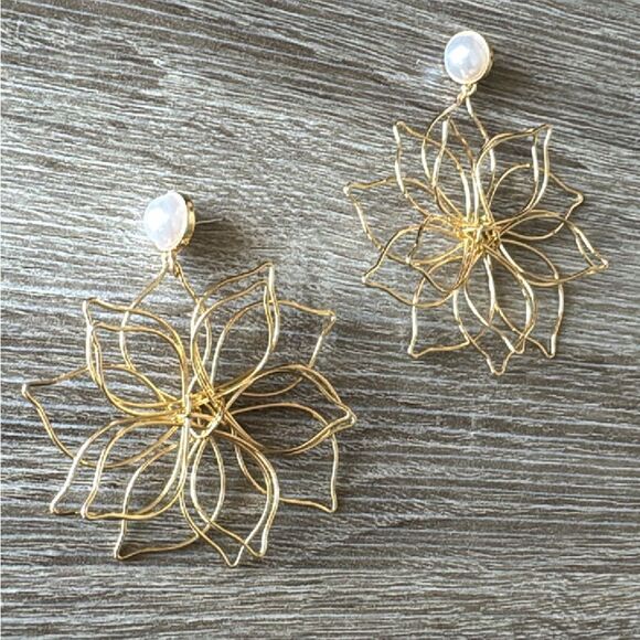 Bohemian flower drop earrings A759 - Picture 2 of 4